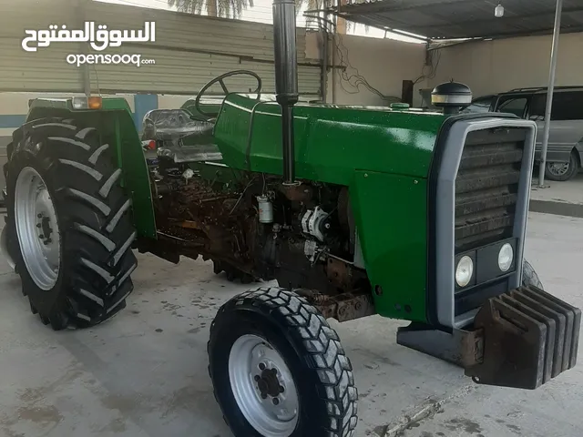 1986 Tractor Agriculture Equipments in Jumayl