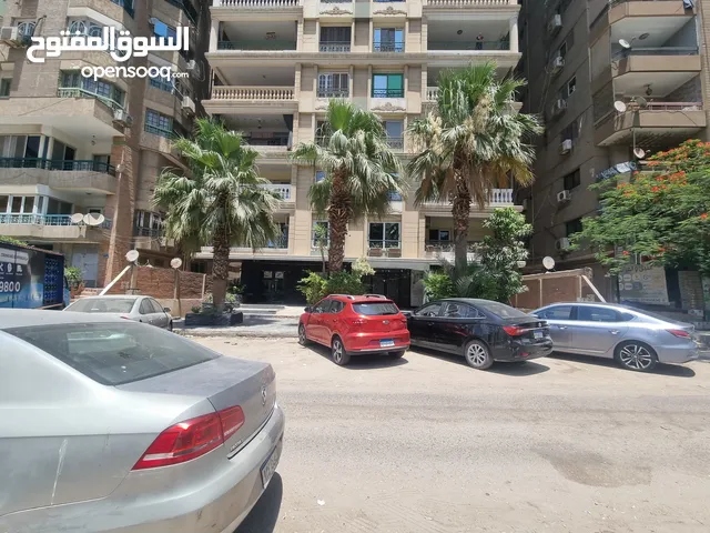 للبيع او الايجار في أرقى أحياء مدينة نصر
