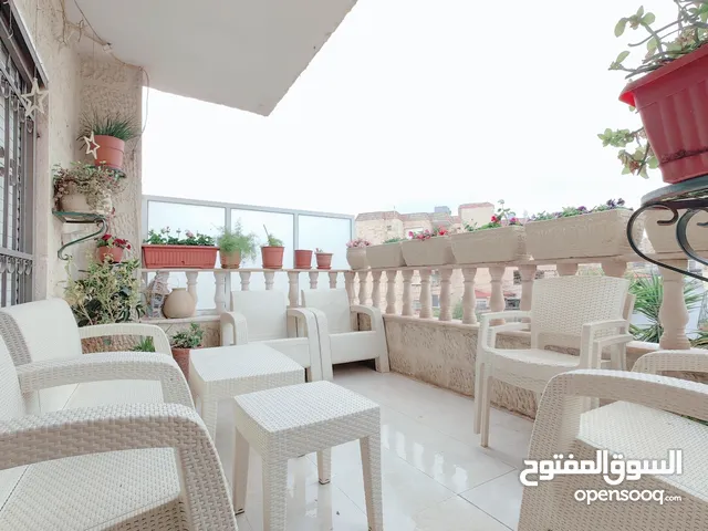 210 m2 3 Bedrooms Apartments for Sale in Amman Daheit Al Rasheed