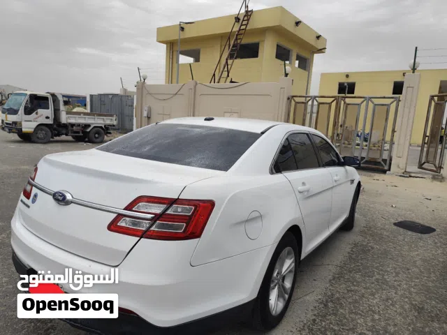 2018 Ford Taurus SHO