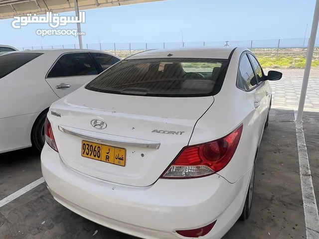 Hyundai Accent 2012 in Al Sharqiya