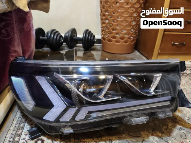 اضويه امامي هايلوكس معدل عدسات اضائه ترحيبيه ليزر بحاله الوكااااااله بركب من 2016 لغايه 2019