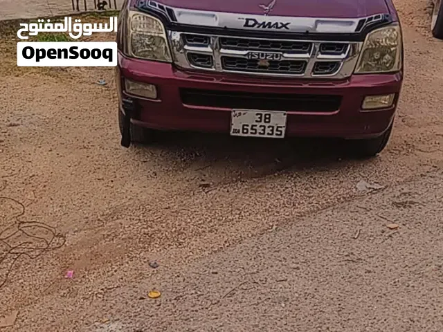 2004 ايسوزو D-ماكس Standard