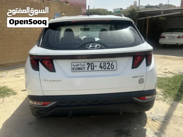 هونداي توسان موديل 2023 سيرفيس منتظم صبغ وكالة.  ماشي 115.    بحالة الوكالة المكينة الكبيرة