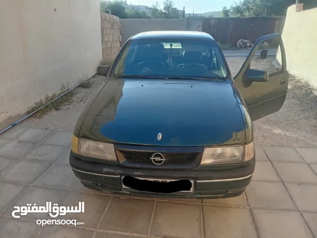 Used Opel Vectra in Ma'an