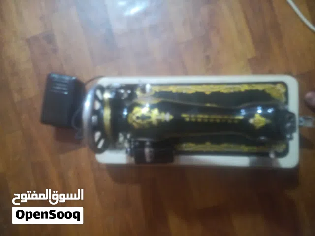 مكينه خياطه للبيع مستخدم نظيف وشغاله