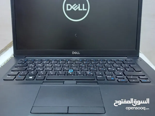 كور اي 7 الجيل 7 . الهارد 266 ssd الرام 8 . حجم الشاشة 14