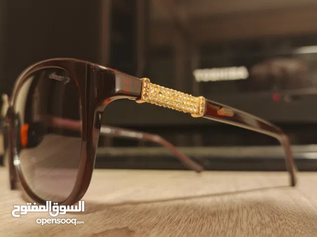 نظارة AMOR الاصلية مستعملة للبيع المستعجل