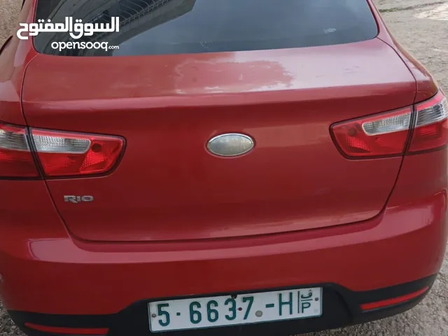 كيا ريو مصروفها ممتاز بالبنزين
