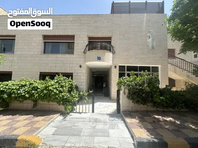 1000 m2 More than 6 bedrooms Villa for Sale in Amman Al-Iman