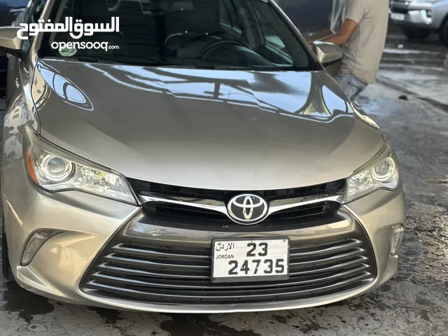 تويوتا كامري XLE 2015 للبيع قابل للتفاوض بعد معاينة