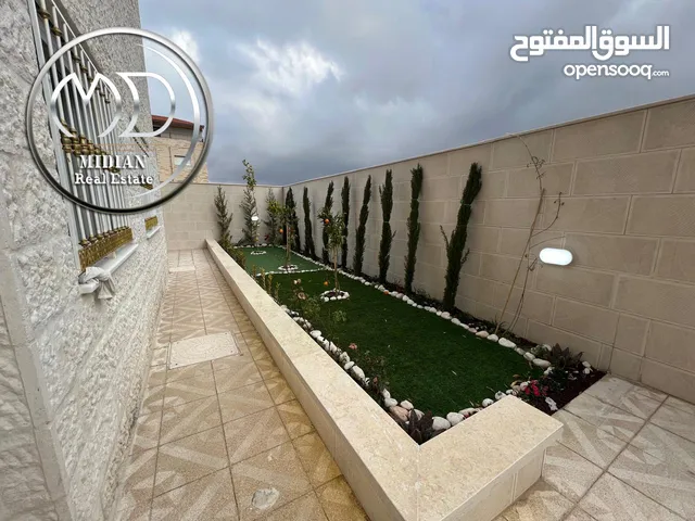 160 m2 3 Bedrooms Apartments for Sale in Amman Tla' Ali