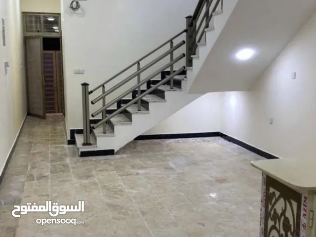 150 m2 4 Bedrooms Townhouse for Rent in Basra Kut Al Hijaj