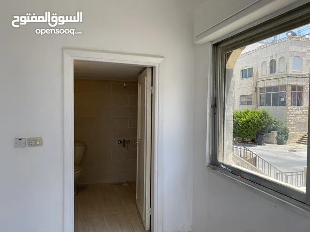 75 m2 1 Bedroom Apartments for Rent in Amman Shmaisani