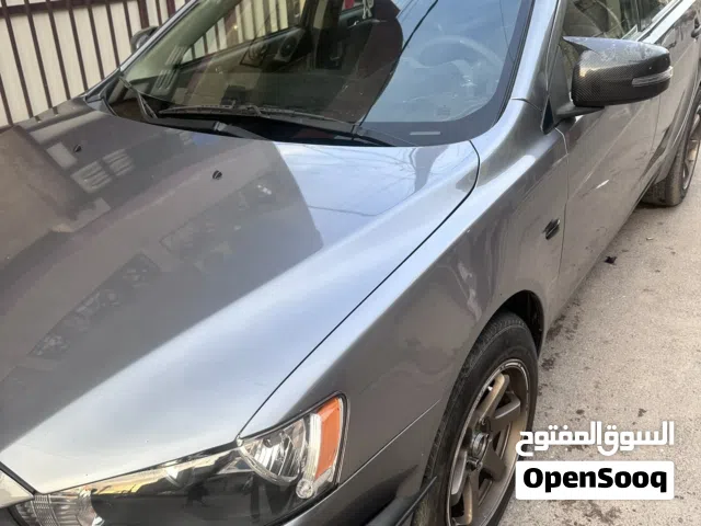 2016 ميتسوبيشي لانسر Standard