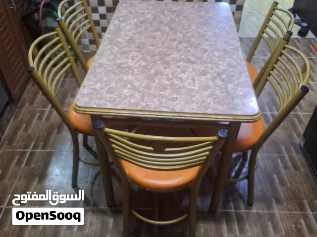 طاولة سفره