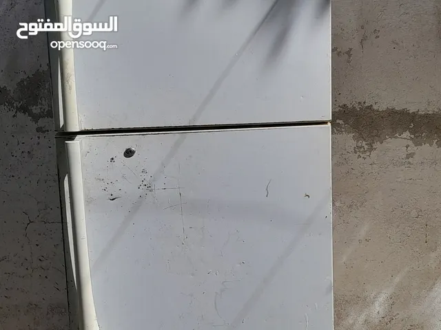 ثلاجه lg اللبيع