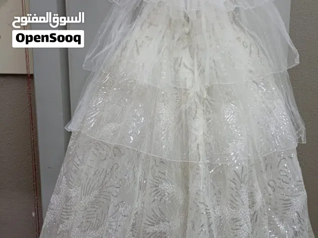 فستان زفاف