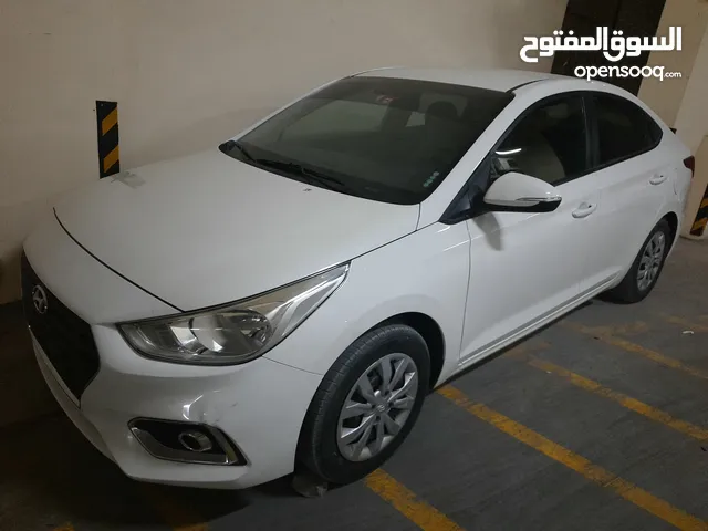 Hyundai Accent 1.6 GCC specs 2020 model