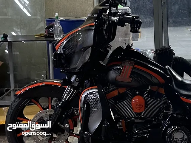 Harley Davidson Street Glide 2014 in Ras Al Khaimah