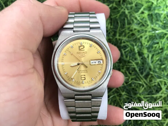 Seiko 5 . Original automatic watch. Japan made size 38 super clean. no scratch