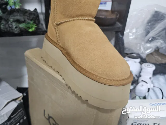 بوت نسائي 34