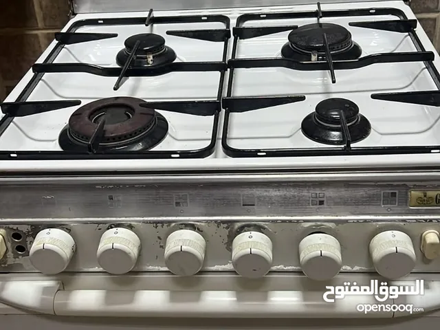 فرن 4 شعله بحاله ممتازة جدا فرن 4 شعله بحاله جيده جدا جدا