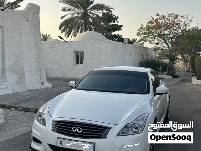 Infiniti Q60 Gcc , convertible