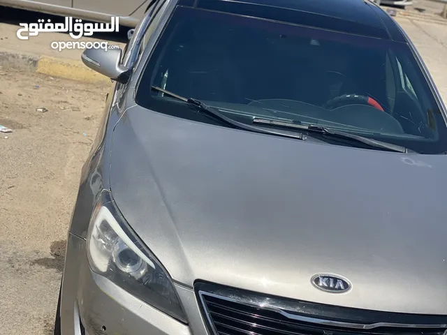 Used Kia Cadenza in Tripoli