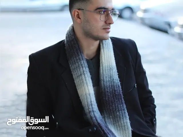 تعلّم اللغة الإنكليزية والفارسية خلال شهرين بمستوى كافي،سعرمیتین دولار لشهرین،تدریس و تدریب