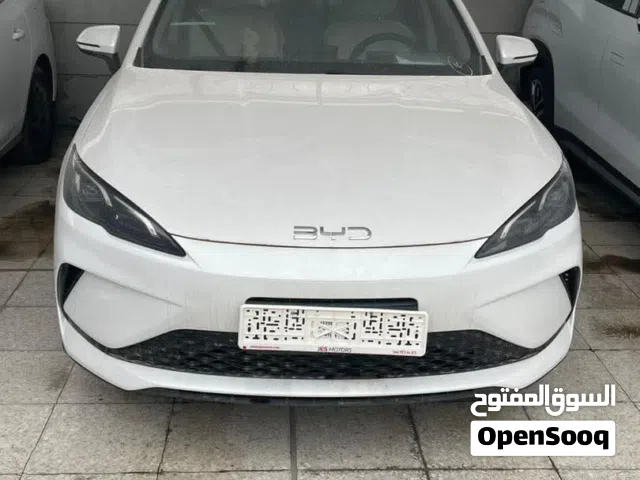 2026 بي واي دي سيل