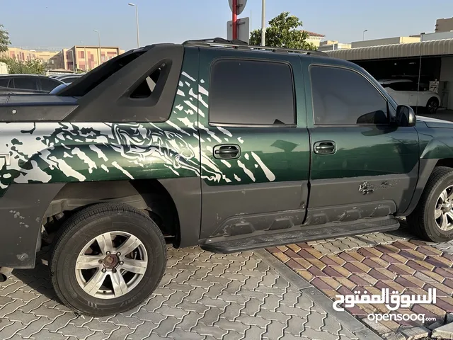 Used Chevrolet Avalanche in Abu Dhabi
