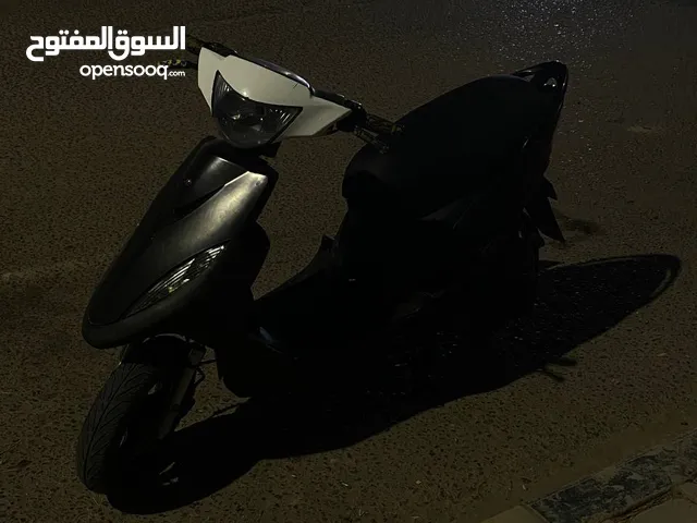 ماكس عدلة للبيع مزود