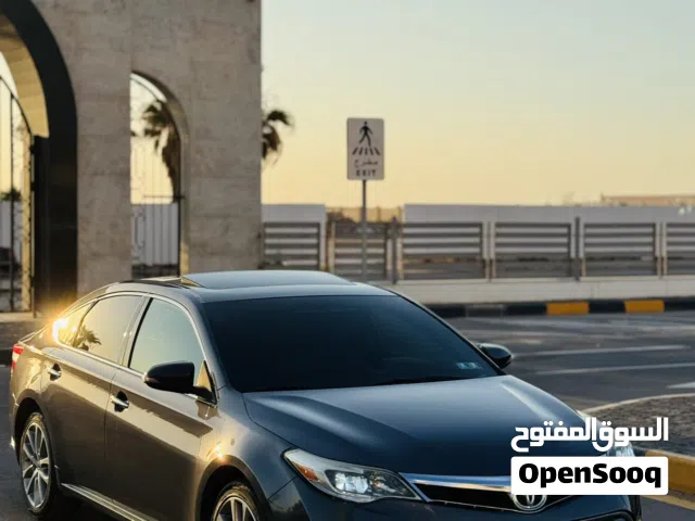 2014 تويوتا افالون XLE