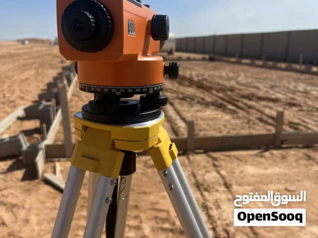مهندس مساحة - مصراته