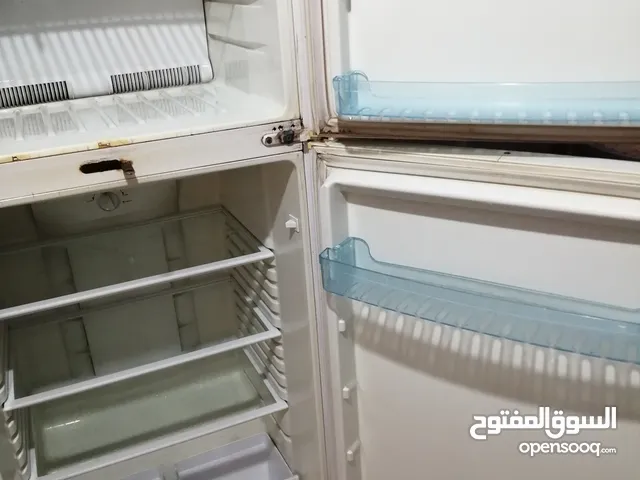 تلاجة للبيع