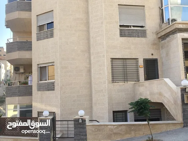 142 m2 3 Bedrooms Apartments for Sale in Amman Daheit Al Yasmeen