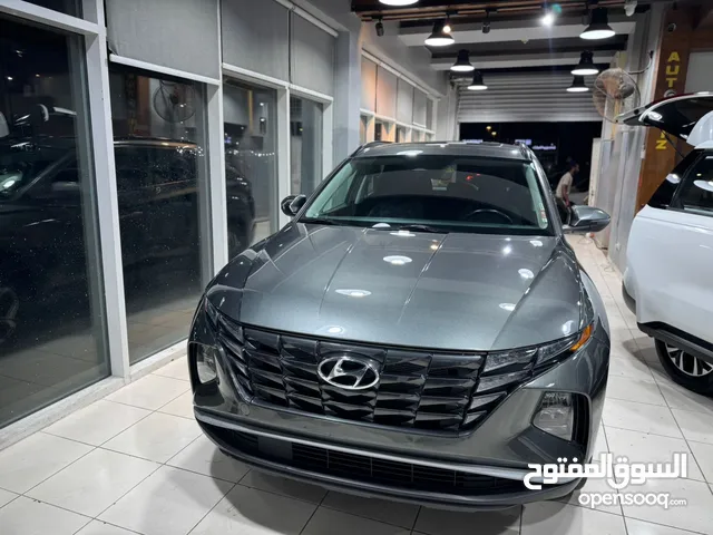 Hyundai Tucson 2022 / NEW CAR / Full option v4 very clean car and very good condition