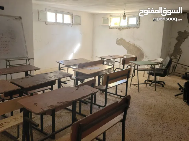 ريفوجي للأيجار المساحه 180متر المكان طرابلس تاجوراء