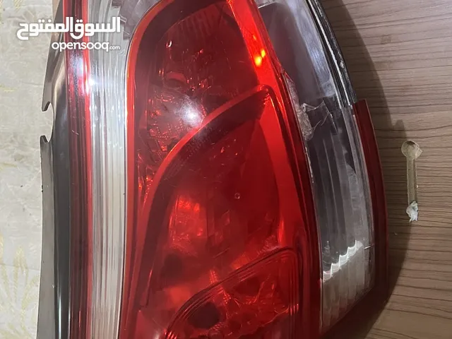 فانوس خلفي اللون اصلي