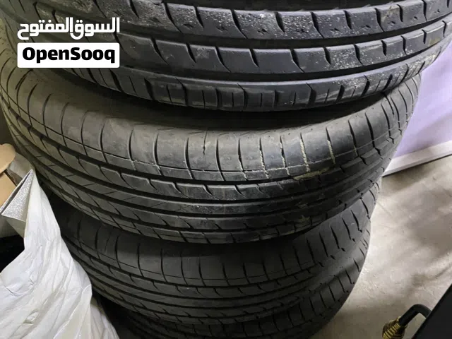 للبيع تواير مع رنجات + براغي مقاس 14 للكورولا