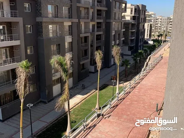 130 m2 3 Bedrooms Apartments for Rent in Giza Sheikh Zayed