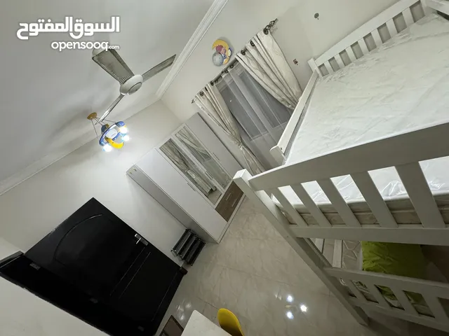 Room for rent in baushar Almaha street beside rozana hotel and dan fresh for female only
