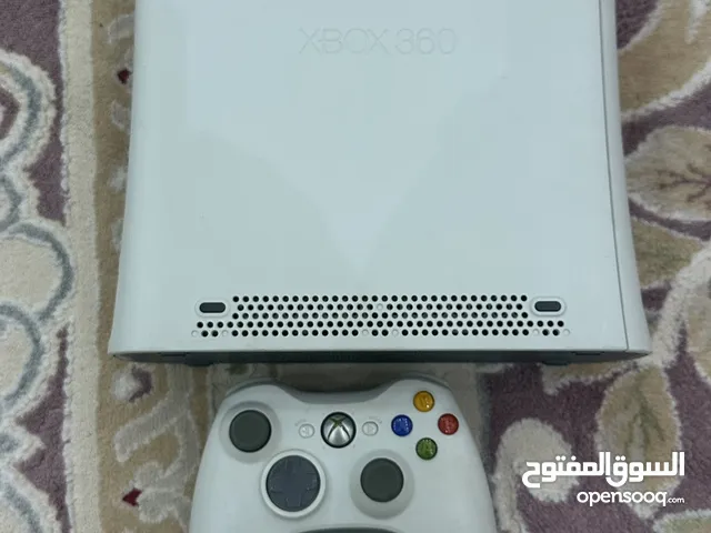 اكس بوكس 360 بحاله الوكاله مع جهازين للبدل بسوني فايف أو بيسي