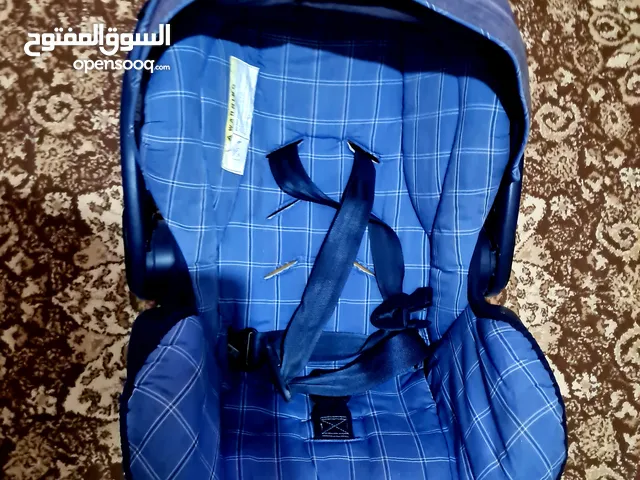 كرسي سيارة ولادي للبيع بحالة ممتازة وفائقة الروعة من يريد الاستفسار التواصل معي رجائا