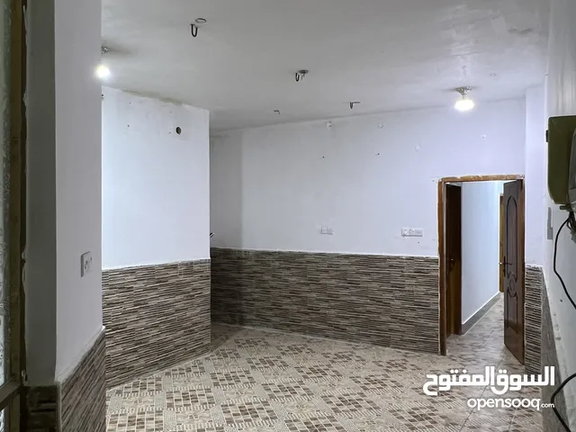 110 m2 2 Bedrooms Apartments for Rent in Basra Amitahiyah
