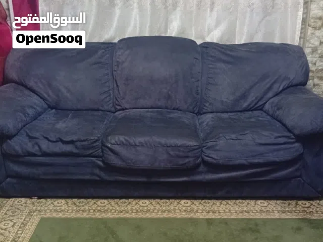 كنب للبيع بحاله جيده