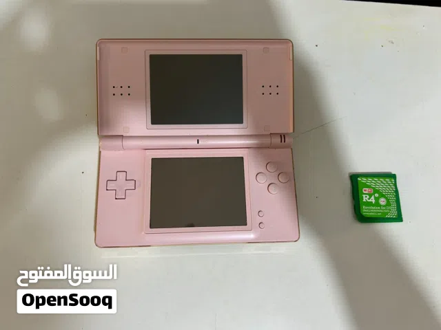 Nintendo DS lite (مع r4 card)