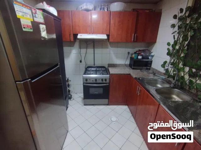 سرير للايجار