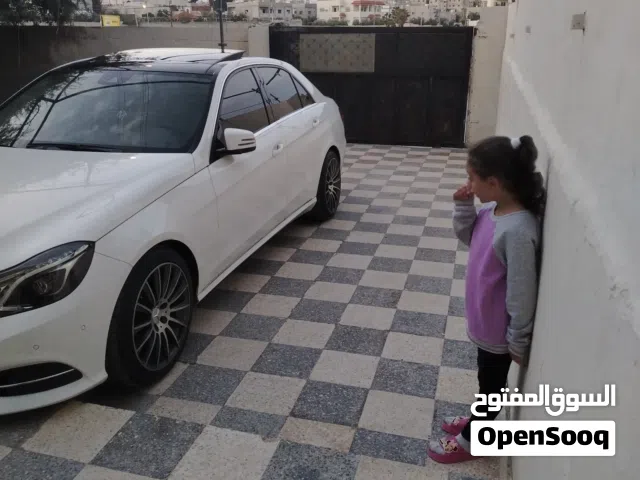 2014, مرسيدس بنز, الفئة-E, E 200
